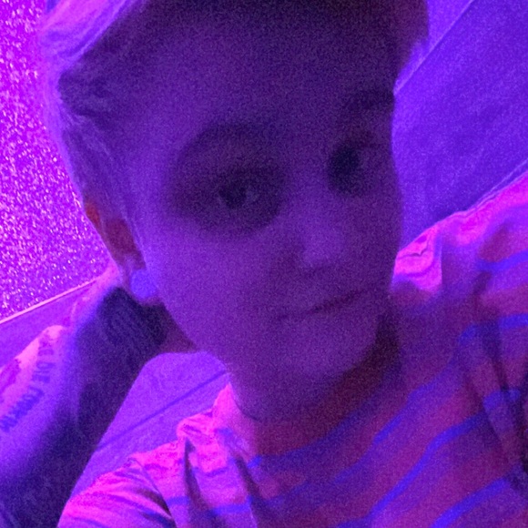 Meet your Posher, Annie - Picture 2 of 2